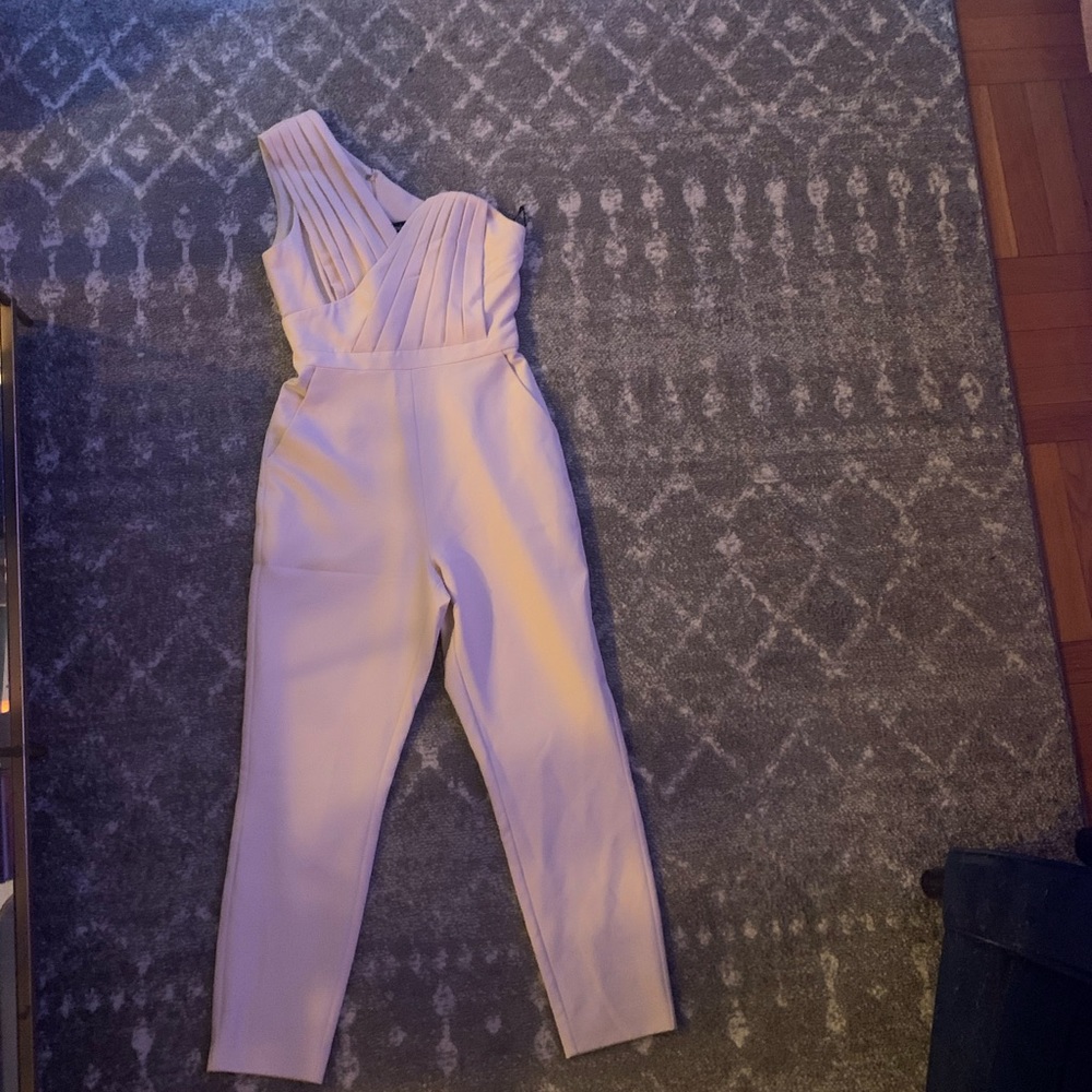 Lavish Alice size 4 blush one sleeve jumpsuit